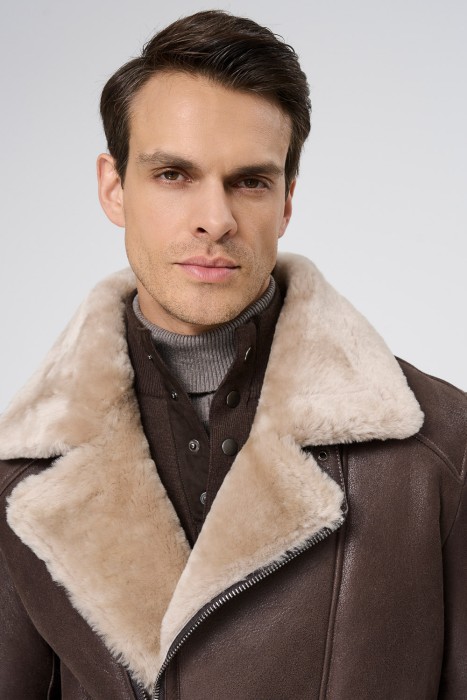 дубленка из овчины из россии вид сбоку