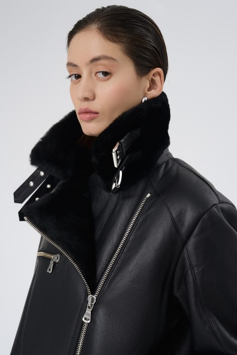 дубленка из овчины из россии вид сбоку