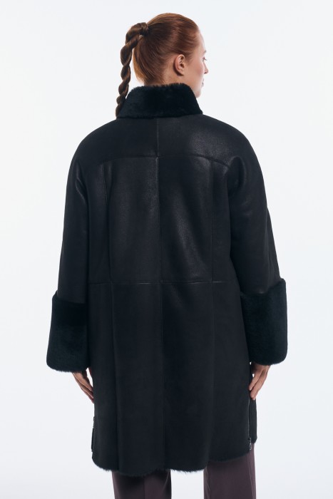 дубленка из овчины по цене 42290 руб вид справа