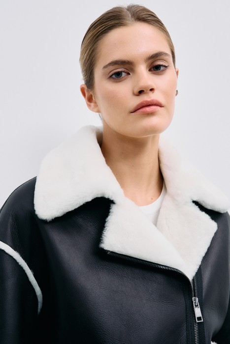 дубленка из овчины из россии вид сбоку