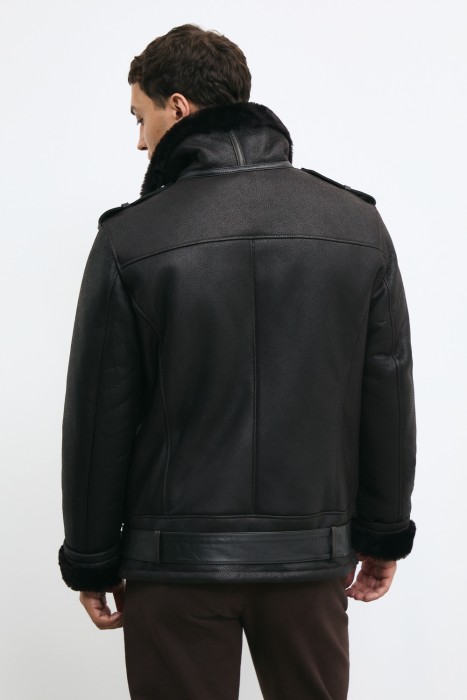 дубленка из овчины по цене 20210 руб вид справа