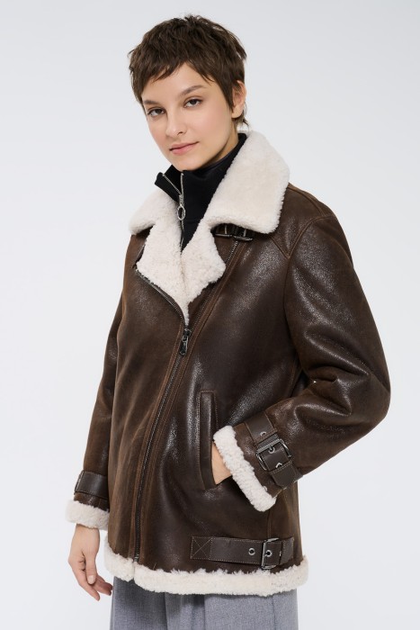 Товар с артикулом 741779003 вид сзади