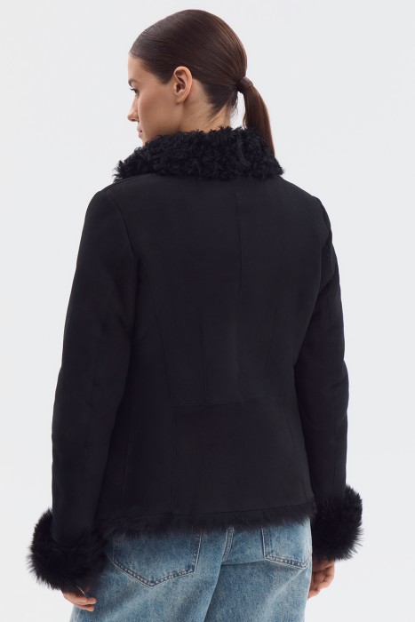 дубленка из овчины по цене 31000 руб вид справа