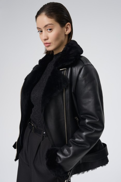 Товар с артикулом 729834003 вид сзади