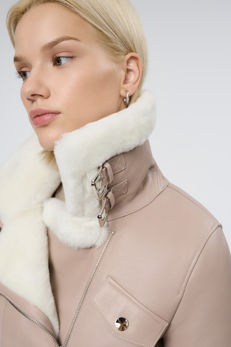 дубленка из овчины из россии вид сбоку