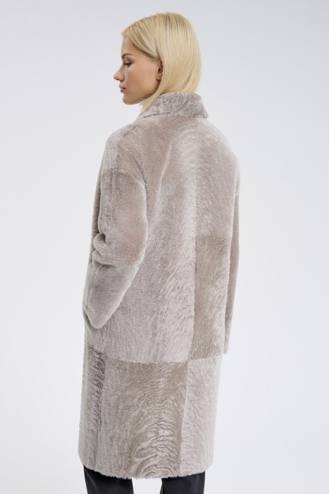 дубленка из овчины по цене 53080 руб вид справа