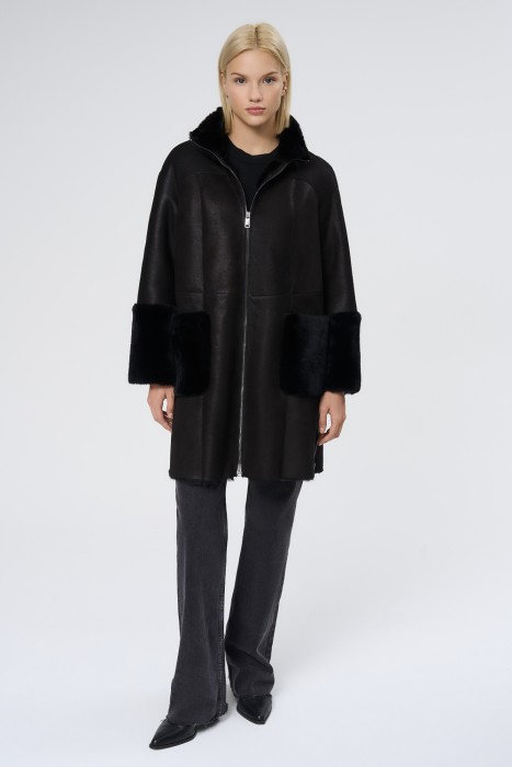 дубленка из овчины от бренда снежная королева вид слева