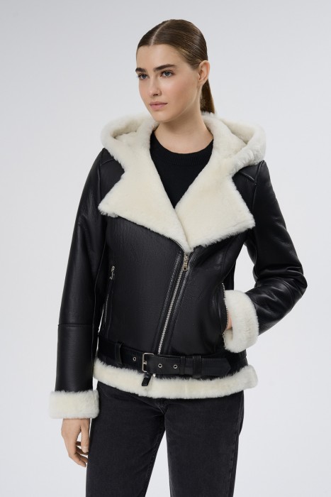 Товар с артикулом 725106003 вид сзади