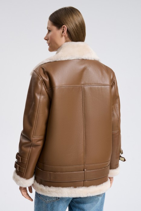 дубленка из овчины по цене 35080 руб вид справа