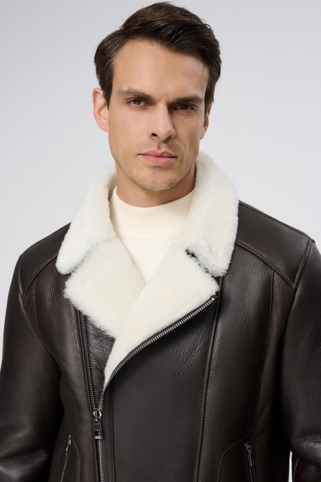 дубленка из овчины из россии вид сбоку