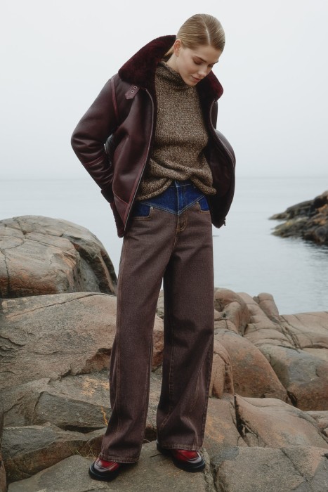 дубленка из овчины от бренда снежная королева вид слева