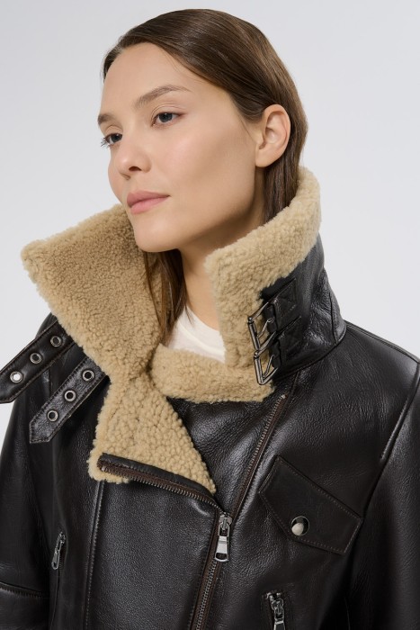 дубленка из овчины из россии вид сбоку