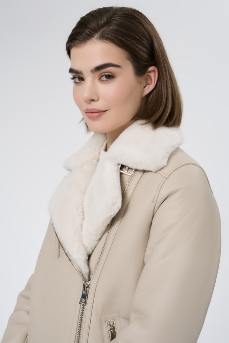 дубленка из овчины из россии вид сбоку