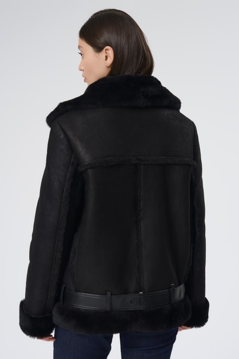 дубленка из овчины из россии вид сбоку