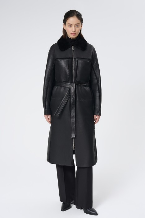 дубленка из овчины от бренда снежная королева вид слева