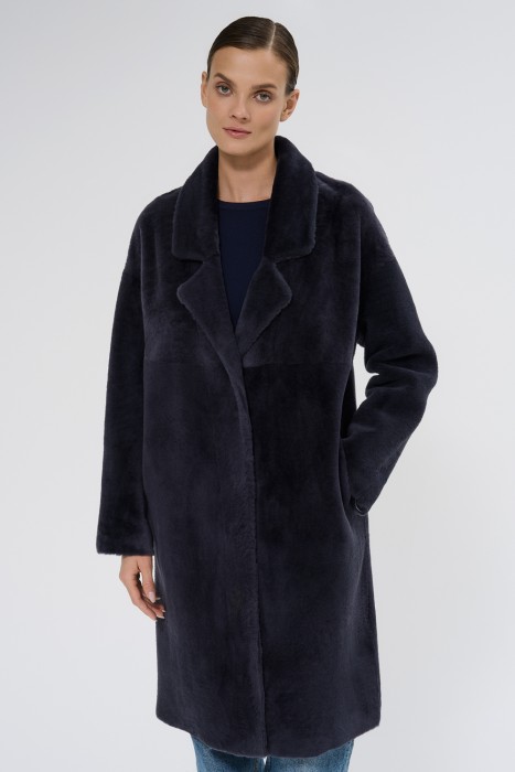 дубленка из овчины от бренда снежная королева вид слева