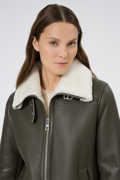 дубленка из овчины из россии вид сбоку