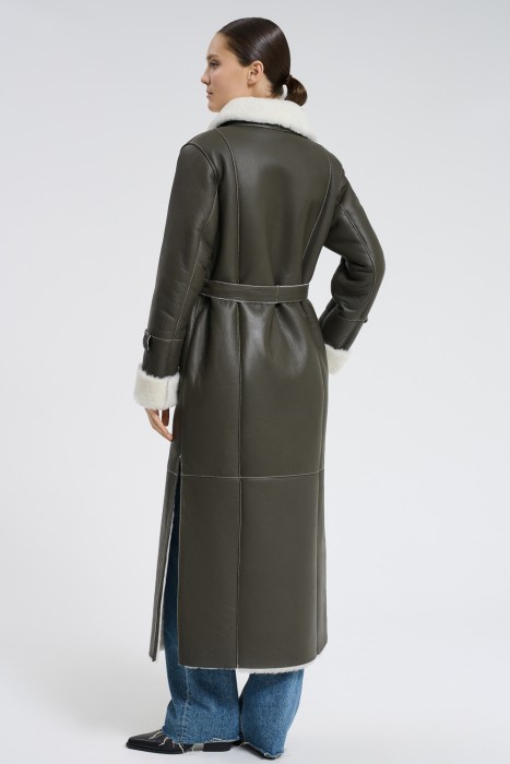 дубленка из овчины по цене 35080 руб вид справа