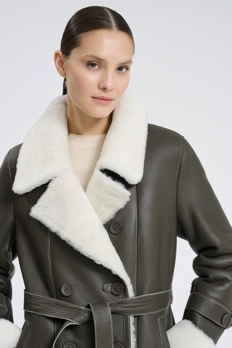 дубленка из овчины из россии вид сбоку