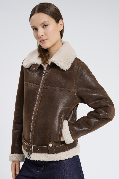 Товар с артикулом 741776003 вид сзади