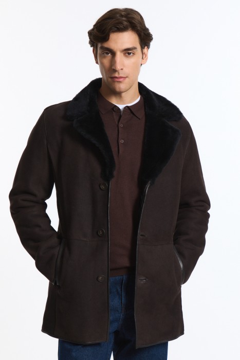 дубленка из овчины по цене 30730 руб вид справа