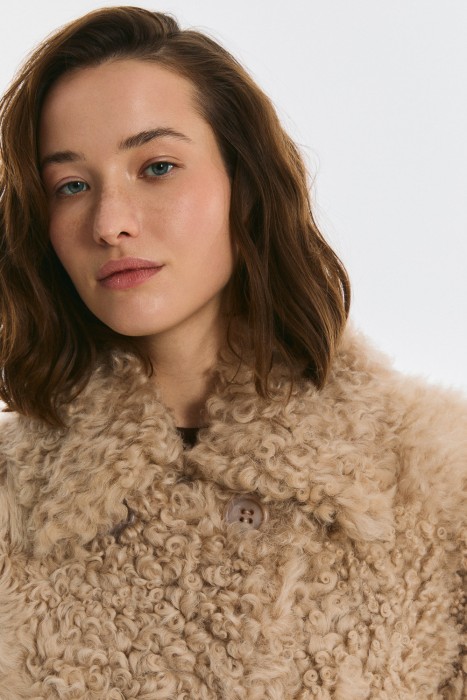 дубленка из овчины из россии вид сбоку