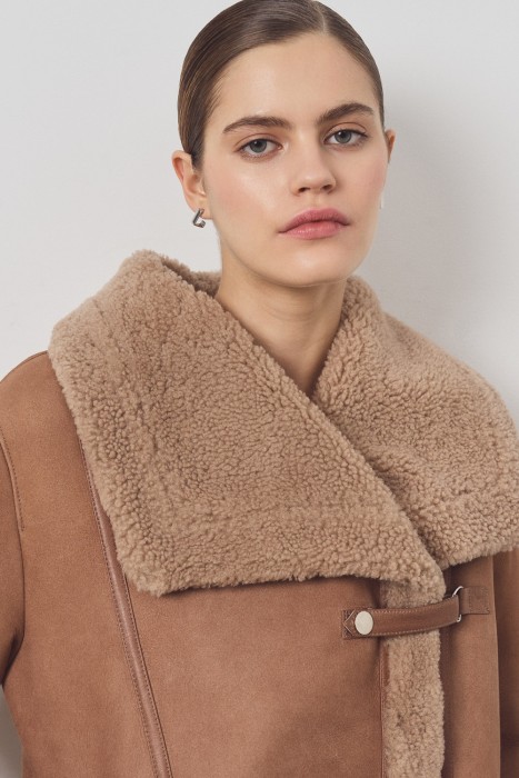 дубленка из овчины из россии вид сбоку