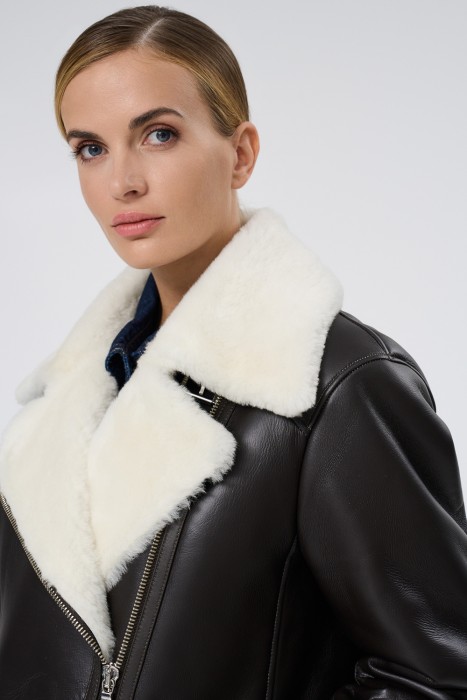 дубленка из овчины из россии вид сбоку