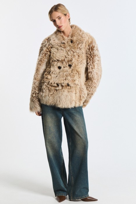 дубленка из овчины по цене 64690 руб вид справа