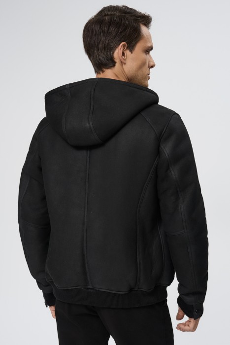 дубленка из овчины по цене 28160 руб вид справа