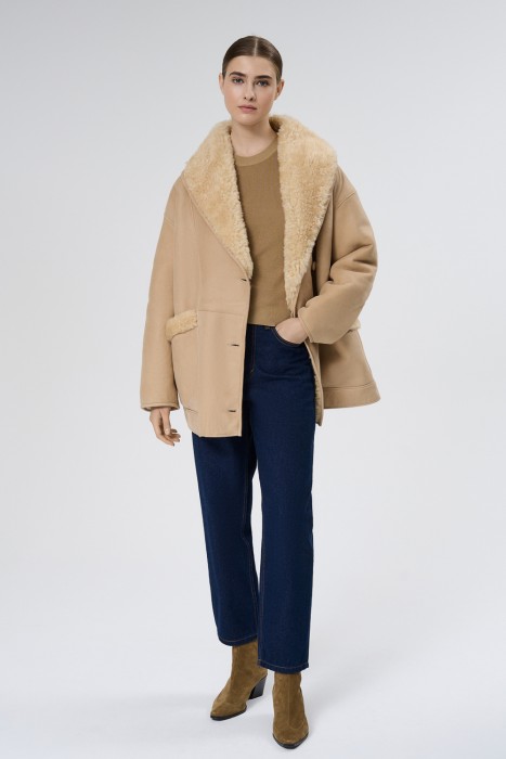 дубленка из овчины по цене 28790 руб вид справа