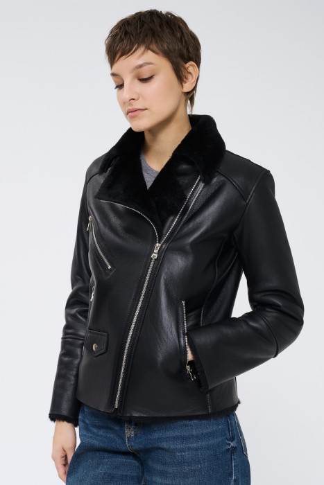 дубленка из овчины из россии вид сбоку