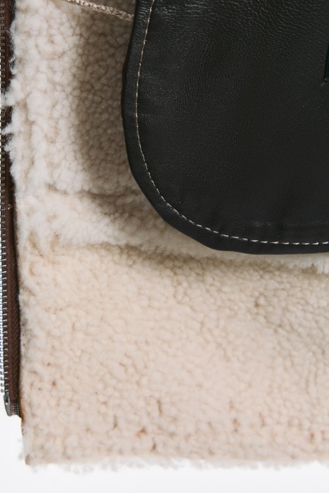 дубленка-косуха из овчины из россии вид сбоку