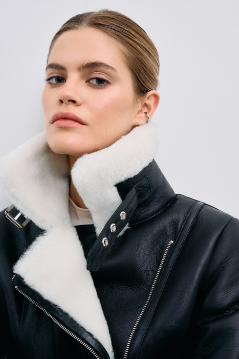 дубленка-косуха из овчины из россии вид сбоку