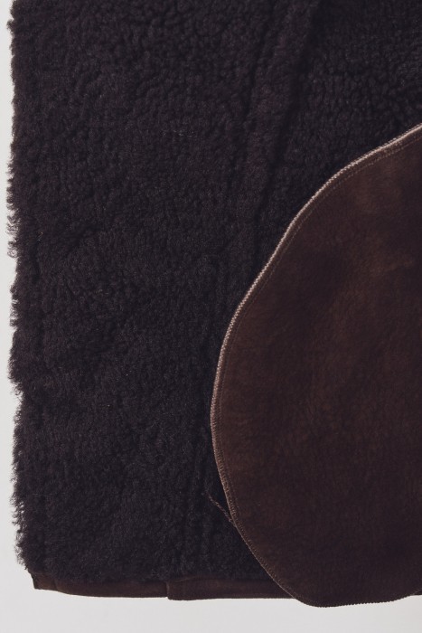 дубленка-косуха из овчины по цене 21030 руб вид справа