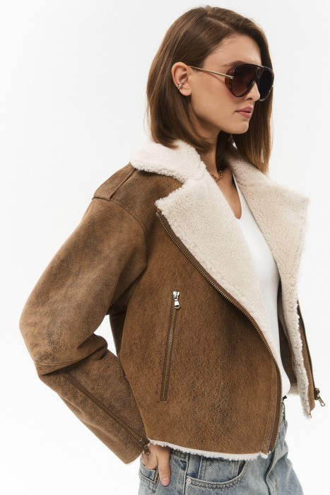 Товар с артикулом 793600003 вид сзади