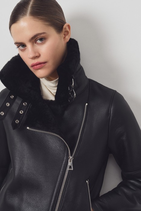 дубленка-косуха из овчины из россии вид сбоку