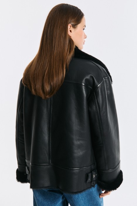 дубленка-косуха из овчины по цене 44790 руб вид справа