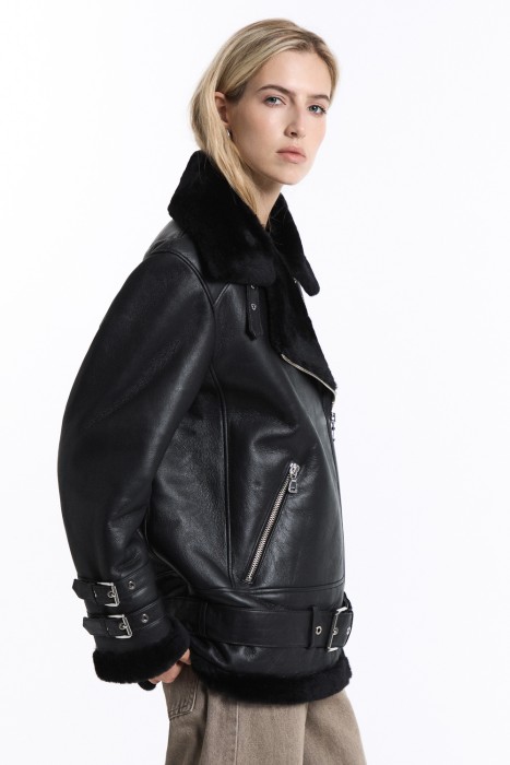 дубленка-косуха из овчины из россии вид сбоку