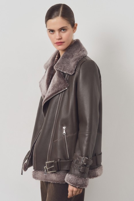 Товар с артикулом 778029003 вид сзади