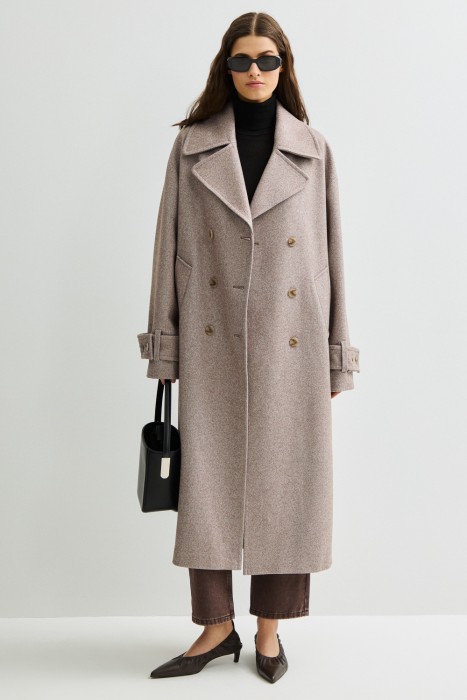 двубортное пальто с поясом из россии вид сбоку