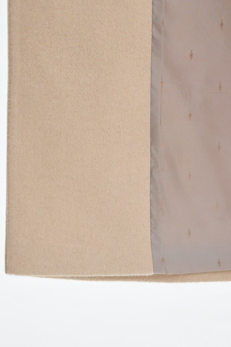 двубортное пальто с поясом из россии вид сбоку