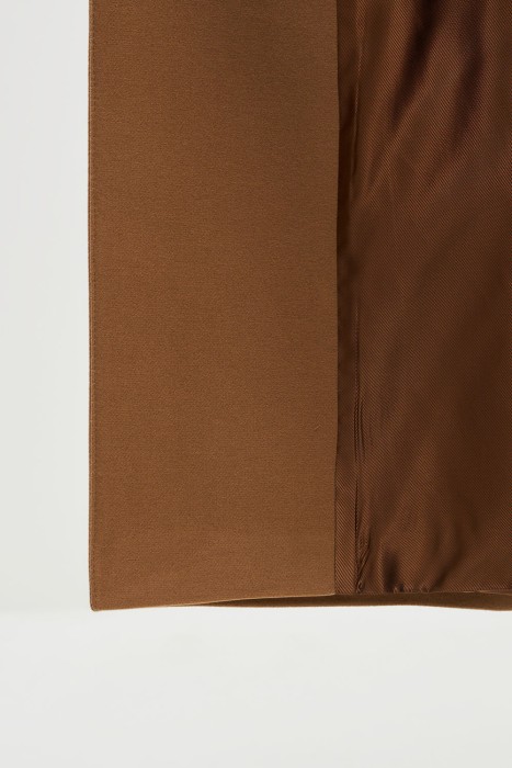 двубортное пальто с поясом из россии вид сбоку