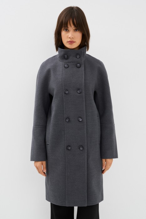 двубортное пальто с воротником-стойкой от бренда снежная королева вид слева