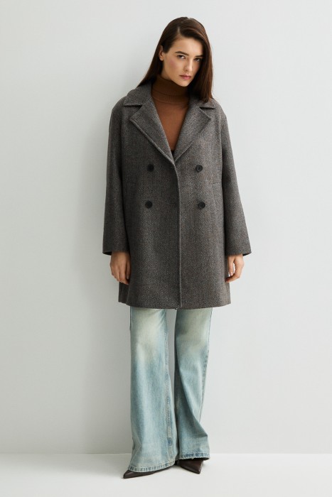 двубортное пальто от бренда снежная королева вид слева