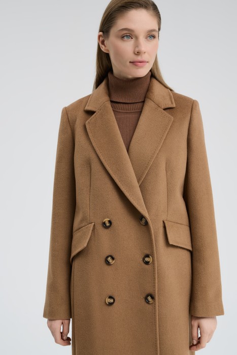 двубортное пальто из россии вид сбоку