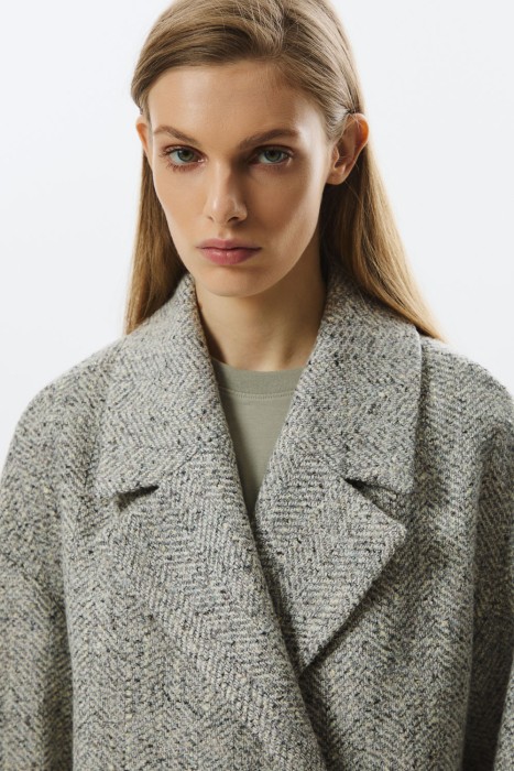 двубортное пальто по цене 13140 руб вид справа