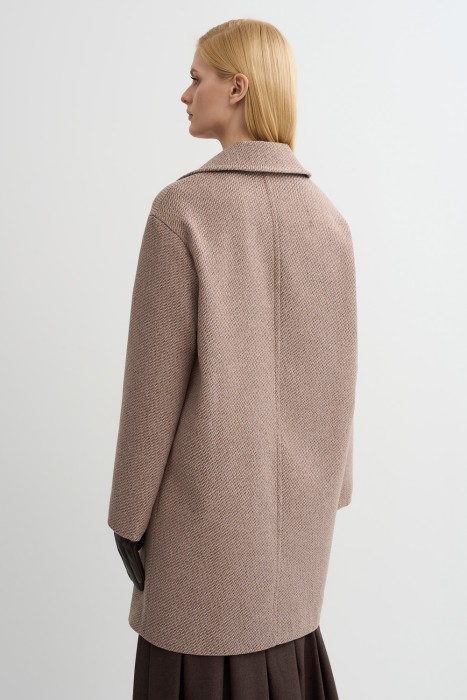 двубортное пальто от бренда снежная королева вид слева