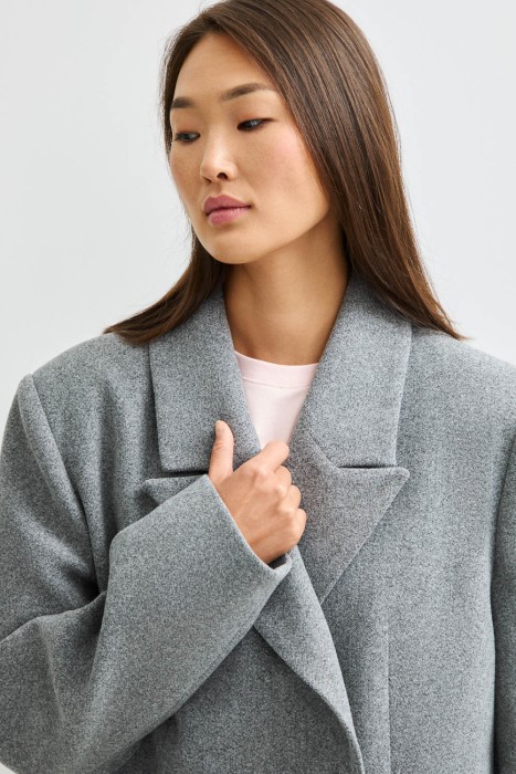 двубортное пальто из россии вид сбоку