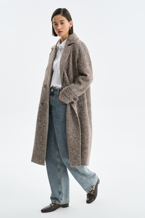 двубортное пальто из россии вид сбоку